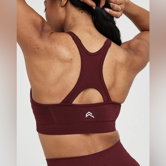 Oner Active Effortless Seamless High Neck Bralette - Rosewood - Medium - Picture 2 of 10
